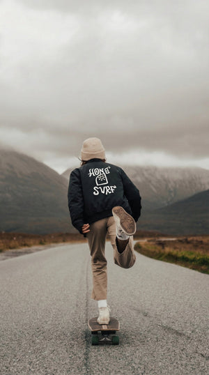 Collection Signature TIKI – L’Essence du Surf selon HONO-version urbaine