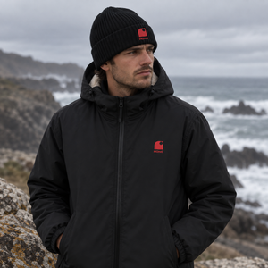 bonnet noir en coton bio  brodé corail marque  de surf française HONO surfwear