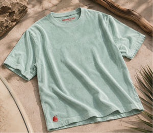 T-shirt surf éponge femme vert lagon HONO Surf en coton bio avec logo brodé, marque de surf française éco-responsable