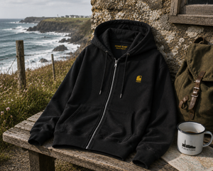 Hoodie zippé  surfwear à capuche noir HONO en coton bio, marque de surf française éco-responsable