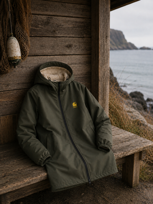 Imperméable kaki HONO doublé polaire, broderie jaune, surfwear bio écoresponsable et marque française
