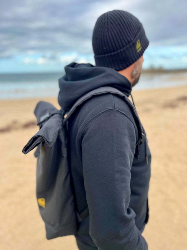 HONO Surfwear, HONO surfwear france, HONO SURFWEAR PORTUGAL, HONO surfwear homme, HONO surfwear femme, HONO surfwear eco, HONO surfwear eco-reponsable, HONO surfwear coton organic,, bonnet surfwear France HONO, surfshop  HONO, surf shop france, surf shop eco