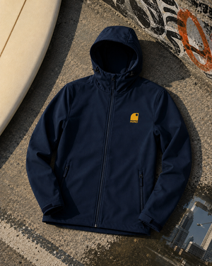 Veste softshell 3 couches recyclée bleu marine avec broderie HONO, marque de surf française écoresponsable