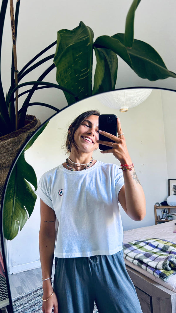 Surfwear, surfwear france, surfshop surfshop frances, surfwear,surfwear portugal,surfwear homme, surfwear femme, surfwear eco, surfwear eco-reponsable, surfwear coton organic,veste surfwear, veste en velours surf unisexe, veste , t-shirt, sweat, hoodie surf surfwear France HONO, surfbrand, surfwear brand, MARQUE SURFWEAR FRANÇAISE, HONO, HONO SURF, surf