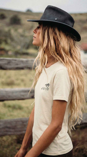 T-shirt HONO Graphic  femme coupe ajustée