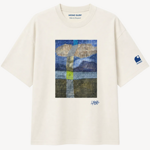 T-shirt surf écru en coton bio HONO, surf art en collab artiste, surfwear français écoresponsable et intemporel.