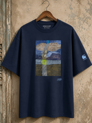 T-shirt surf oversize vintage bleu marine en coton bio HONO, surf art en collab artiste, surfwear français écoresponsable.