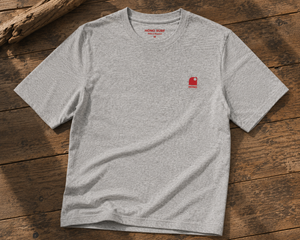 T-shirt surf bio HONO gris chiné unisexe avec broderie corail, vêtement de surf français éco-responsable, marque de surf française durable