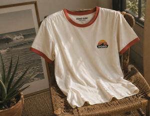 T-shirt surf femme vintage bi-colore ivoire et terracotta HONO Surf en coton bio, marque de surf française éco-responsable