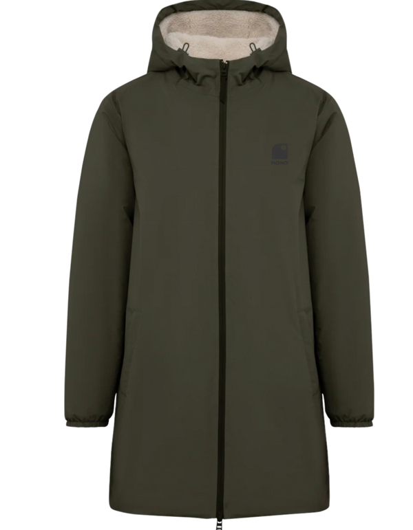 Veste imperméable doublée sherpa HONO Surf, surfwear éco-responsable en France. Surfwear chaud et confortable disponible sur notre surfshop – surfwear France.
